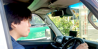 物流部 メディカル事業課 M主任