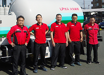 バルク供給課員